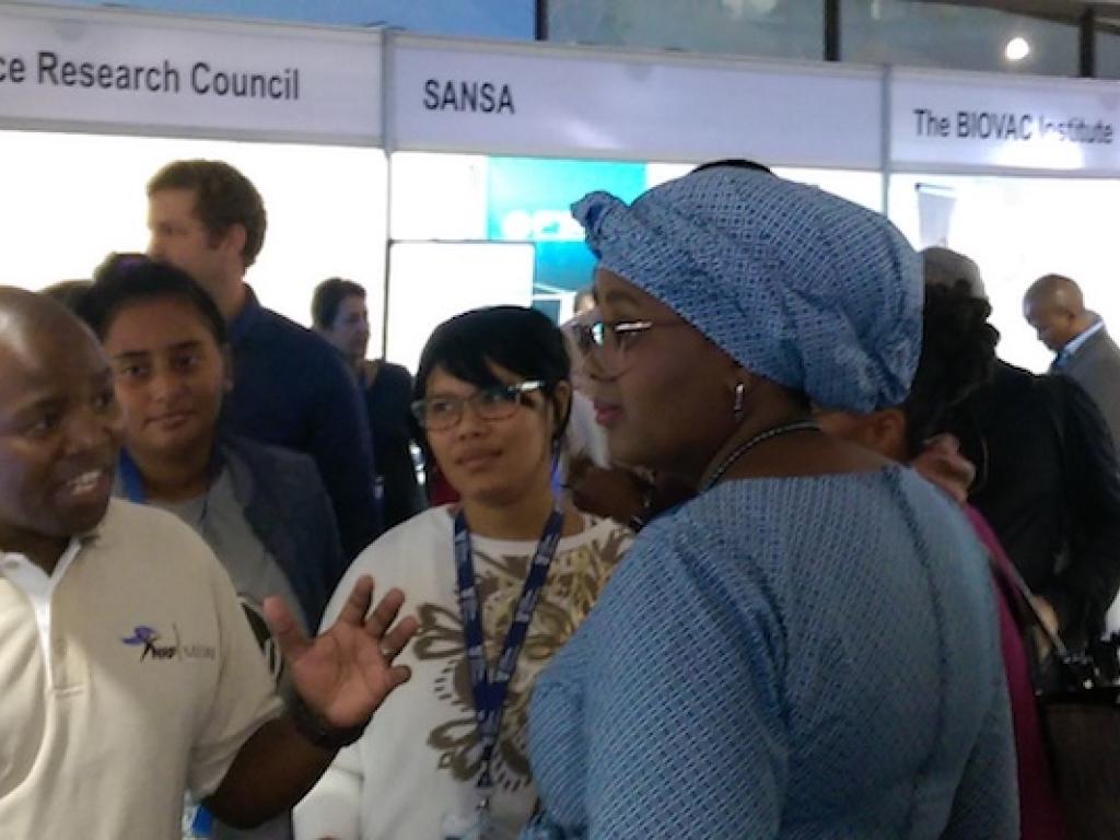 Minister Mmamoloko Kubayi-Ngubane visits stands and talks to guests at the Department of Science and Technology’s Budget Vote Briefing.