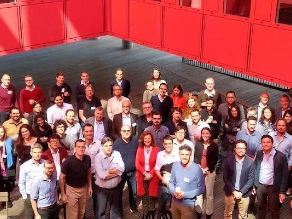 SALDRU’s Prof. Murray Leibbrandt in a group photo with 72 of the world’s leading economists who met at the Paris School of Economics to talk about measuring wealth and income inequality on 17-18 May 2018.